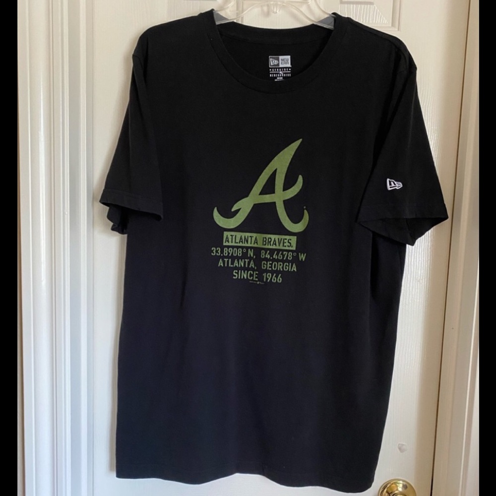 NEW ERA⚾️ATLANTA BRAVES⚾️COORDINATES T-SHIRT. LARGE